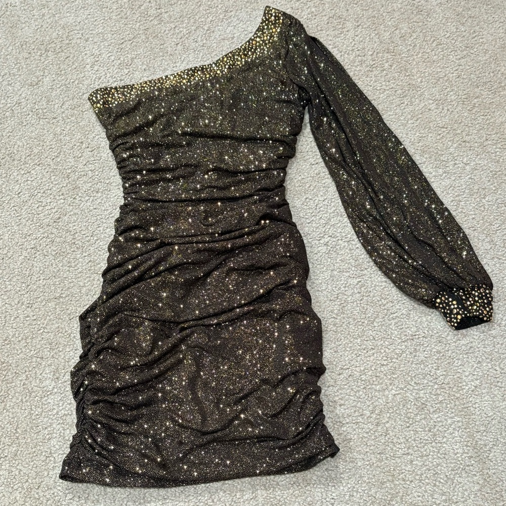 CITY TRIANGLES Women’s One Shoulder Rhinestone Dress - black & gold, size S